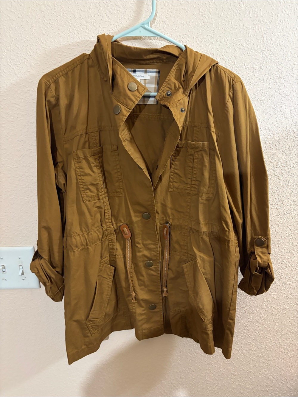 Maurice’sLightweight Hooded Anorak Jacket - Mustard Brown